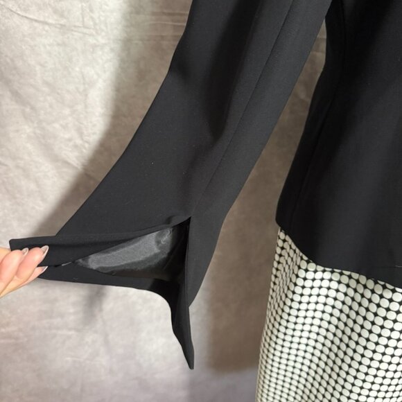 Liz Claiborne Two Piece Black White Blazer Jacket Suit Skirt Size 12 - Picture 4 of 5